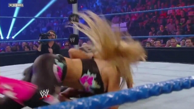 WWE_Superstars_21_7_11_-_Natalya_vs_Alicia_Fox_mp4_000073533.jpg