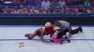 WWE_Superstars_21_7_11_-_Natalya_vs_Alicia_Fox_mp4_000075667.jpg