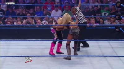 WWE_Superstars_21_7_11_-_Natalya_vs_Alicia_Fox_mp4_000079000.jpg