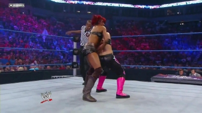 WWE_Superstars_21_7_11_-_Natalya_vs_Alicia_Fox_mp4_000083400.jpg