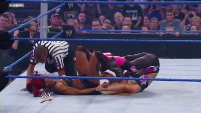 WWE_Superstars_21_7_11_-_Natalya_vs_Alicia_Fox_mp4_000153133.jpg