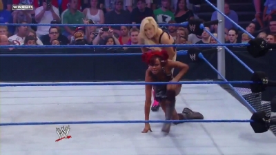 WWE_Superstars_21_7_11_-_Natalya_vs_Alicia_Fox_mp4_000171200.jpg