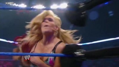 WWE_Superstars_21_7_11_-_Natalya_vs_Alicia_Fox_mp4_000188333.jpg