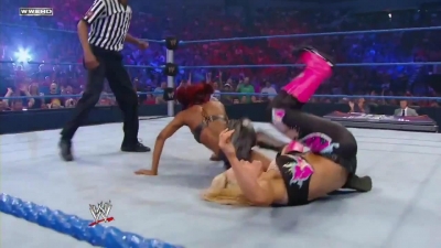 WWE_Superstars_21_7_11_-_Natalya_vs_Alicia_Fox_mp4_000210067.jpg