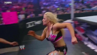 WWE_Superstars_21_7_11_-_Natalya_vs_Alicia_Fox_mp4_000230533.jpg