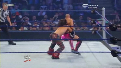 WWE_Friday_Night_Smackdown_2009_08_07_avi_001010320.jpg