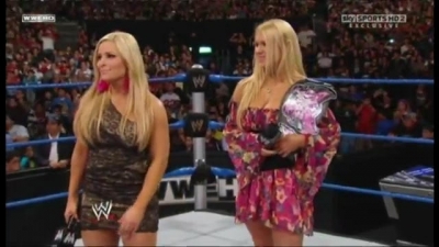 WWESmackDown_10_21_11_Beth_Natalya_Eve_Segment_avi_000142576.jpg