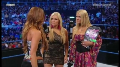 WWESmackDown_10_21_11_Beth_Natalya_Eve_Segment_avi_000199900.jpg