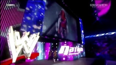WWE_Friday_Night_SmackDown_08_19_2011_HDTV_Xvid_Divas_Tag_Team_Match_avi_000052760.jpg
