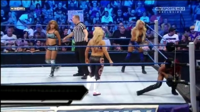 WWE_Friday_Night_SmackDown_08_19_2011_HDTV_Xvid_Divas_Tag_Team_Match_avi_000099080.jpg