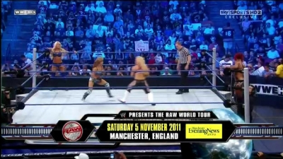 WWE_Friday_Night_SmackDown_08_19_2011_HDTV_Xvid_Divas_Tag_Team_Match_avi_000106520.jpg