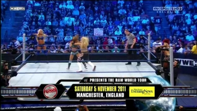 WWE_Friday_Night_SmackDown_08_19_2011_HDTV_Xvid_Divas_Tag_Team_Match_avi_000107080.jpg