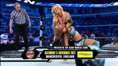 WWE_Friday_Night_SmackDown_08_19_2011_HDTV_Xvid_Divas_Tag_Team_Match_avi_000112200.jpg