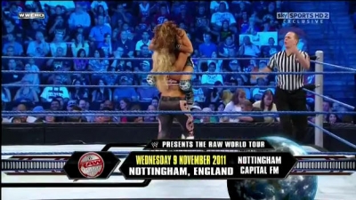WWE_Friday_Night_SmackDown_08_19_2011_HDTV_Xvid_Divas_Tag_Team_Match_avi_000127840.jpg