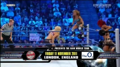 WWE_Friday_Night_SmackDown_08_19_2011_HDTV_Xvid_Divas_Tag_Team_Match_avi_000142440.jpg