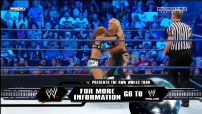 WWE_Friday_Night_SmackDown_08_19_2011_HDTV_Xvid_Divas_Tag_Team_Match_avi_000159200.jpg