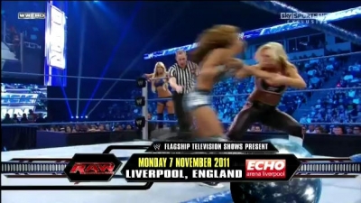 WWE_Friday_Night_SmackDown_08_19_2011_HDTV_Xvid_Divas_Tag_Team_Match_avi_000163360.jpg