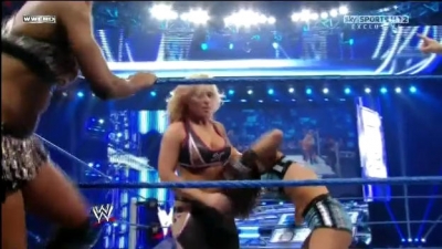 WWE_Friday_Night_SmackDown_08_19_2011_HDTV_Xvid_Divas_Tag_Team_Match_avi_000269880.jpg