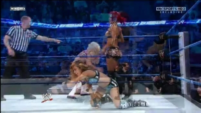 WWE_Friday_Night_SmackDown_08_19_2011_HDTV_Xvid_Divas_Tag_Team_Match_avi_000276480.jpg