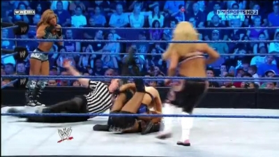 WWE_Friday_Night_SmackDown_08_19_2011_HDTV_Xvid_Divas_Tag_Team_Match_avi_000342840.jpg