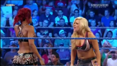WWE_Friday_Night_SmackDown_08_19_2011_HDTV_Xvid_Divas_Tag_Team_Match_avi_000398440.jpg