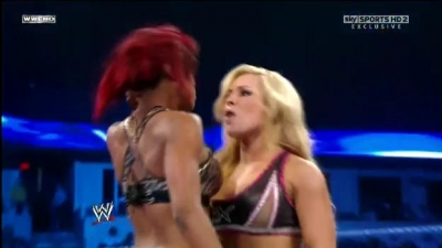 WWE_Friday_Night_SmackDown_08_19_2011_HDTV_Xvid_Divas_Tag_Team_Match_avi_000406120.jpg