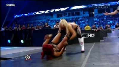 WWE_Friday_Night_SmackDown_08_19_2011_HDTV_Xvid_Divas_Tag_Team_Match_avi_000441440.jpg