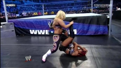 WWE_Friday_Night_SmackDown_08_19_2011_HDTV_Xvid_Divas_Tag_Team_Match_avi_000444240.jpg