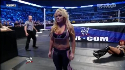 WWE_Friday_Night_SmackDown_08_19_2011_HDTV_Xvid_Divas_Tag_Team_Match_avi_000460400.jpg