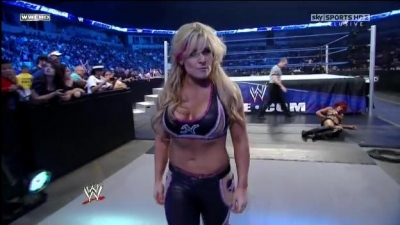 WWE_Friday_Night_SmackDown_08_19_2011_HDTV_Xvid_Divas_Tag_Team_Match_avi_000463200.jpg