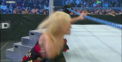 WWE_Friday_Night_Smackdown_2011_07_08_avi_000131498.jpg