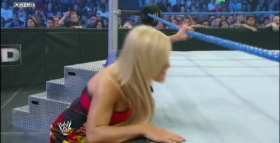 WWE_Friday_Night_Smackdown_2011_07_08_avi_000132031.jpg