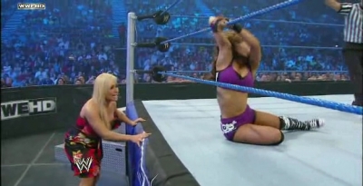 WWE_Friday_Night_Smackdown_2011_07_08_avi_000167333.jpg