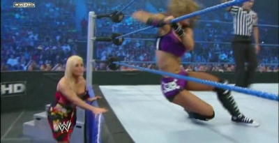 WWE_Friday_Night_Smackdown_2011_07_08_avi_000168234.jpg