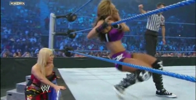 WWE_Friday_Night_Smackdown_2011_07_08_avi_000168701.jpg