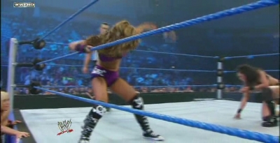 WWE_Friday_Night_Smackdown_2011_07_08_avi_000169869.jpg