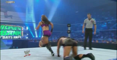 WWE_Friday_Night_Smackdown_2011_07_08_avi_000176209.jpg