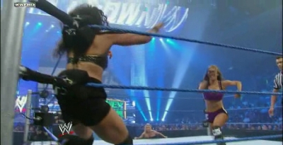 WWE_Friday_Night_Smackdown_2011_07_08_avi_000190690.jpg