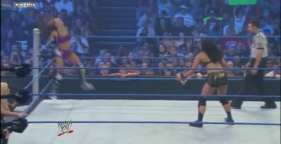 WWE_Friday_Night_Smackdown_2011_07_08_avi_000198131.jpg