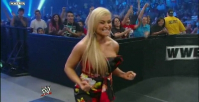 WWE_Friday_Night_Smackdown_2011_07_08_avi_000206973.jpg
