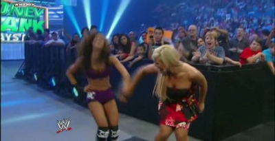 WWE_Friday_Night_Smackdown_2011_07_08_avi_000216049.jpg
