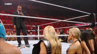 WWE_Monday_Night_Raw_2011_10_03_720p_HDTV_28129_mkv_000654154.jpg