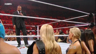 WWE_Monday_Night_Raw_2011_10_03_720p_HDTV_28129_mkv_000655322.jpg