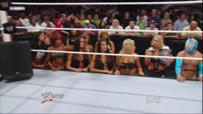 WWE_Monday_Night_Raw_2011_10_03_720p_HDTV_28129_mkv_000801868.jpg