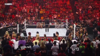 WWE_Monday_Night_Raw_2011_10_03_720p_HDTV_28129_mkv_000877878.jpg