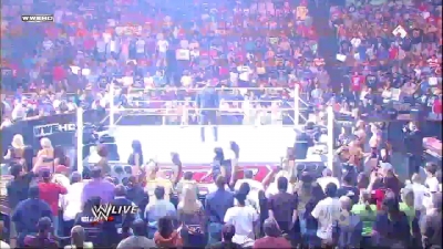 WWE_Monday_Night_Raw_2011_10_03_720p_HDTV_28129_mkv_000878478.jpg