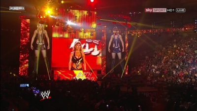 WWE_PPV_Survivor_Series_11_20_2011_720p_HDTV_x264_28129_Eve_Torres_vs_Beth_Phoenix_mkv_000087199.jpg