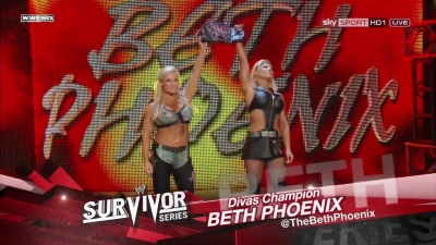 WWE_PPV_Survivor_Series_11_20_2011_720p_HDTV_x264_28129_Eve_Torres_vs_Beth_Phoenix_mkv_000092559.jpg