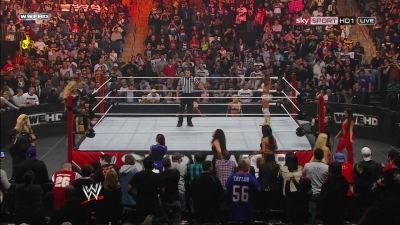 WWE_PPV_Survivor_Series_11_20_2011_720p_HDTV_x264_28129_Eve_Torres_vs_Beth_Phoenix_mkv_000116999.jpg