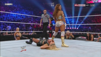 WWE_PPV_Survivor_Series_11_20_2011_720p_HDTV_x264_28129_Eve_Torres_vs_Beth_Phoenix_mkv_000189479.jpg